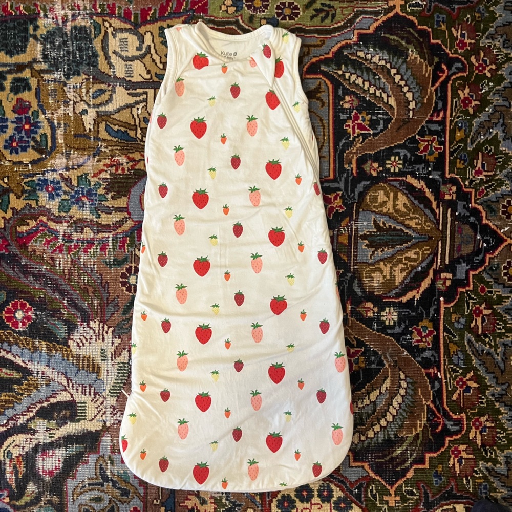 Kyte Baby strawberry sleep sack